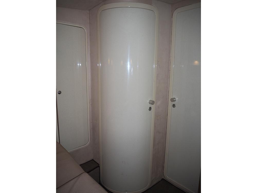 Fore ship, Accommodation